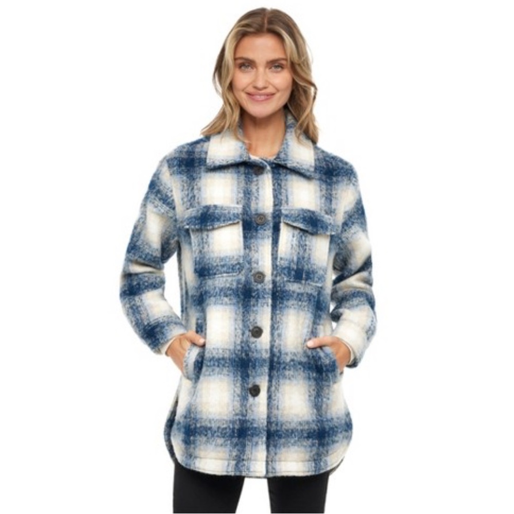 BAGATELLE Collection Plaid Brushed Shacket Womens Small Oversized Fuzzy Blue